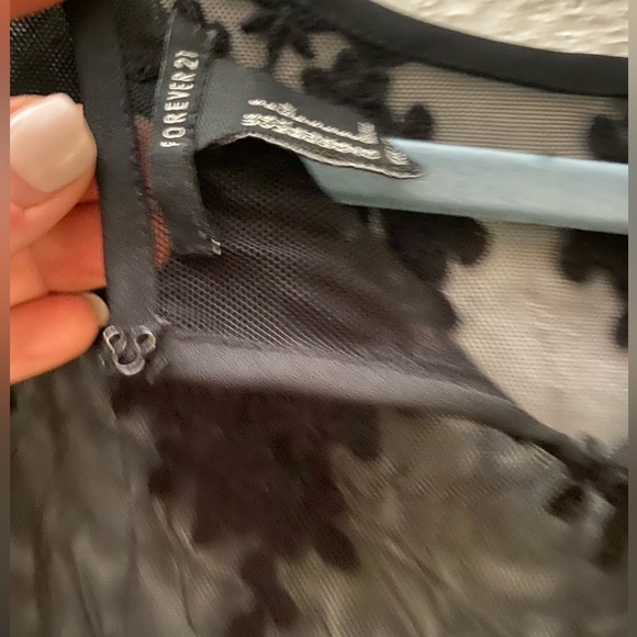 Blouse - Picture 5 of 6